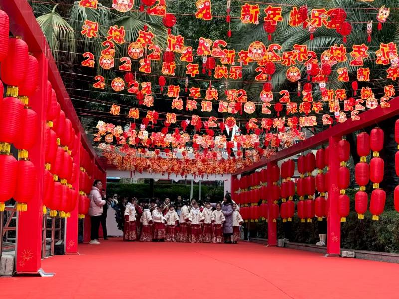 郊区文化资源深度挖掘：构建具有城市辨识度的文旅内容矩阵
